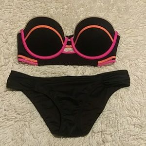 Victoria's Secret bikini